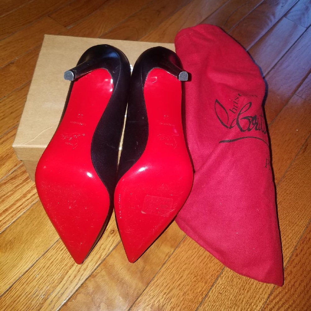 Christian Louboutin pump - Size 9 (39) - Picture 3 of 5